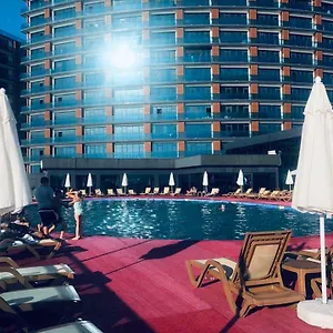 Апартаменты комплекс Euphoria Apartments&residence, Батуми